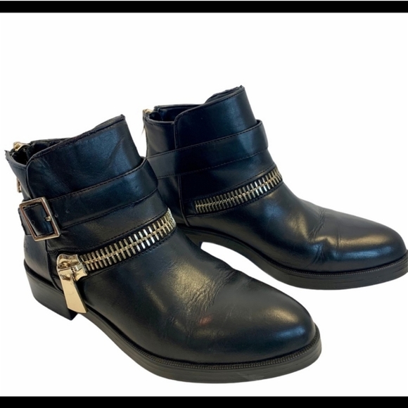 Zara black ankle booties gold buckle zipper - Picture 2 of 8